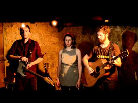 eliotE & the Ritournelles - Can be fine (L'Ogresse-21-12-11)