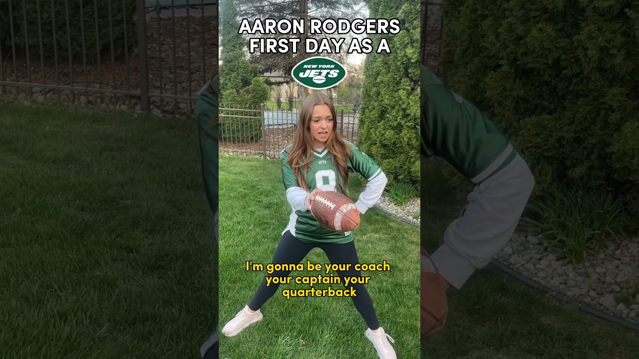 Aaron Rodgers Vs. Zach Wilson 1st Day of Jets Practice 😅 #aaronrodgers #nyjets #nfl #nflmemes #fyp