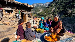 Incredible Survival Story of an Elderly Couple in a Mountain Village | Cooking Mountain Style Food 