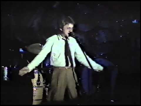 SERU GIRAN EN VIVO 1981