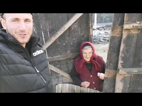 Americanu. Și Bunica de 84 de ani. Tanti Geana din Comuna Chiojdeanca.