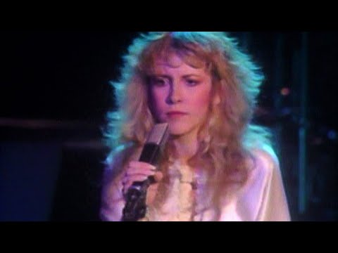 Stevie Nicks - Edge of Seventeen (Official Music Video)