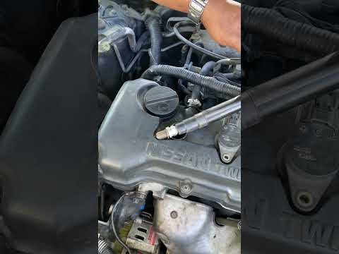 N16 QG Ignition coil spark plug check #nissan #qg15