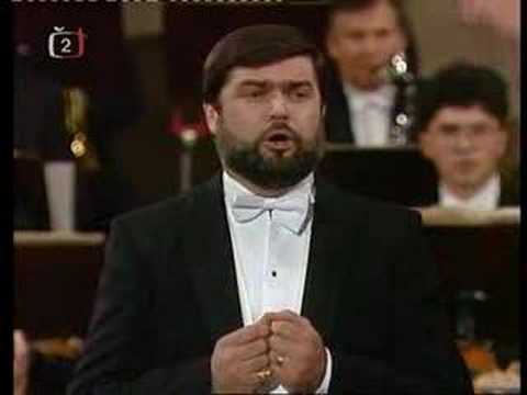 Peter Dvorsky sings 