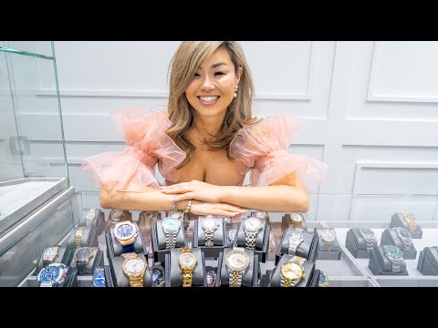 BUYING HER A DIAMOND WATCH! BUYING HER A DIAMOND WATCH!