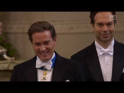 Prinsessbröllopet 2013 - Bruden anländer till Slottskyrkan