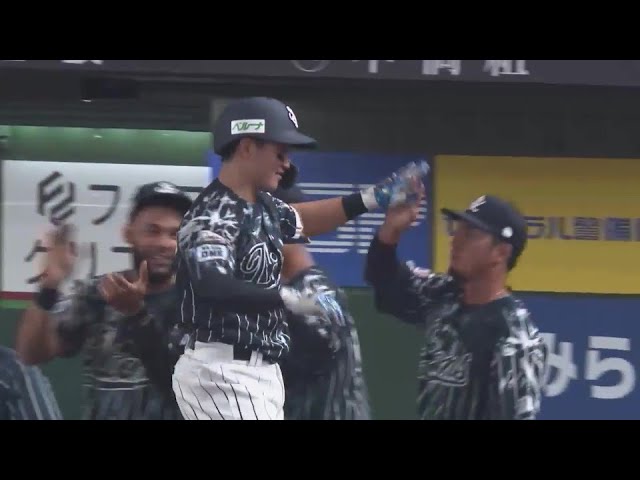 【4回裏】ミスを取り返す一発!! ライオンズ・野村大樹 レフトスタンドへの豪快弾で1点差に迫る!! 2024年8月4日 埼玉西武ライオンズ 対 東北楽天ゴールデンイーグルス