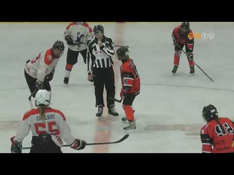 Történelmi barátságos mérkőzést játszottak a Szombathelyi Pingvinek jégkorongozói