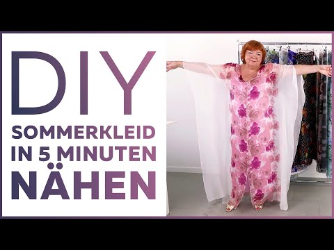 Ein Sommerkleid ohne Schnittmuster aus vier Schnittteilen in 5 Minuten. Wie geht das?