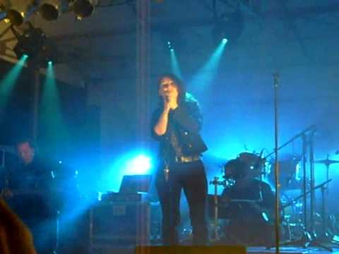 Sam NEVES  "a la surface" ,21 juin 2010