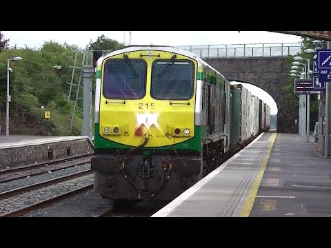 Irish Rail 201 Class Loco 215 + IWT freight Liner - Kildare Station