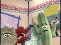 ELMO S WORLD FLOWERS BANANAS MORE 2000 VHS