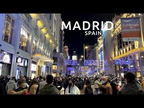 Madrid, Spain 🇪🇸 Walk Tour -  Saturday Night City Ambience
