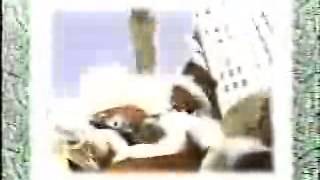 Santa arrives at The 1986 Macy's Thanksgiving Day Parade