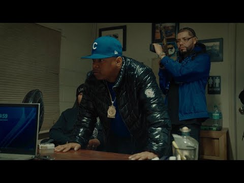 Traficando (Video Oficial) El Moreno Mexicano