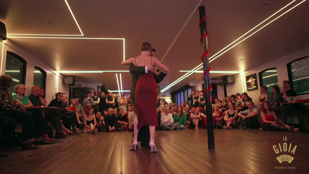MATHILDE ERHARD & EZEQUIEL MARTINEZ @ Milonga LA GIOIA Paris (2/4)