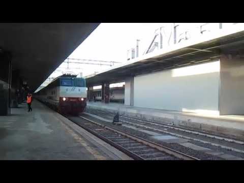 E444.079 in partenza con l' IC 707 Roma Termini - Taranto