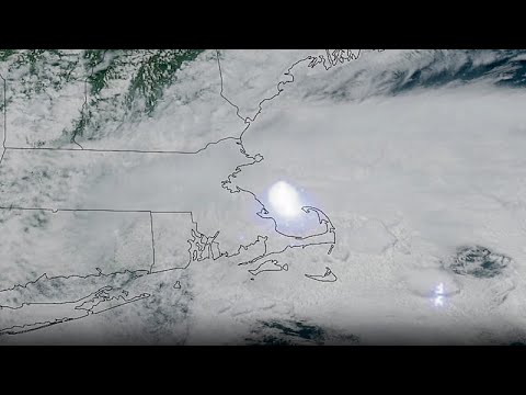 Video Thumbnail: ‘I felt a vibration’: Resident describes powerful meteor explosion over Massachusetts