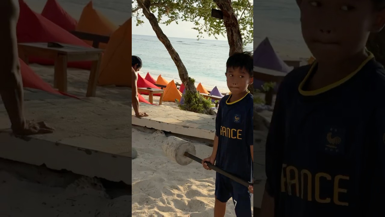 Me and My Little Indonesian Bro 💪🏝️ #giliislands #indonesiatravel #gilitrawangan #baliadventure