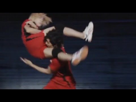 Kenma leg twirl on Kuroo ( Stage Play )