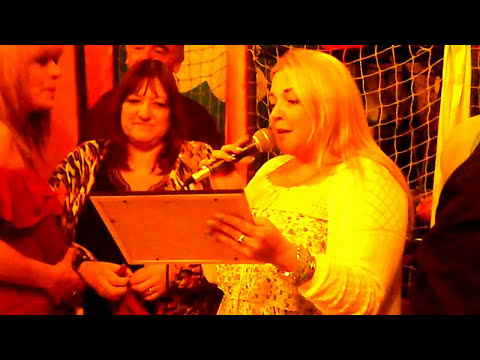 MARIHEL BARBOZA ENTREGA DE PLAQUETA DE PLANETA EVENTO 17-09-2017