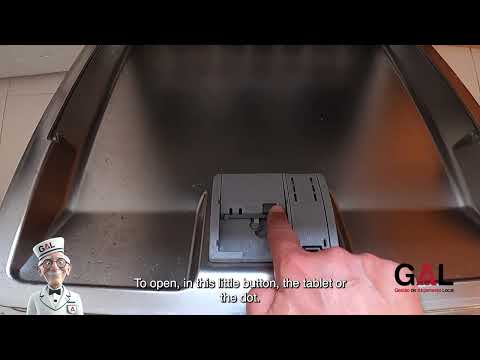 AL050 Dishwasher T1 Cacilhas, Vista Rio Tejo, Almada 01