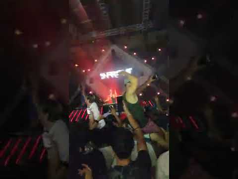 B-front Creamfields alternative stage chile  abril/2022