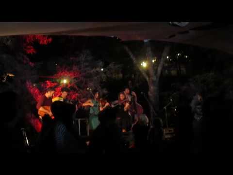 Festival Andanças 2016 - Martina Quiere Bailar no Mimosas (circulo)