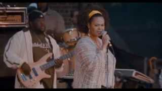 Jill Scott &quot;The Way&quot; @ Dave Chappelle&#39;s Block Party (2005)