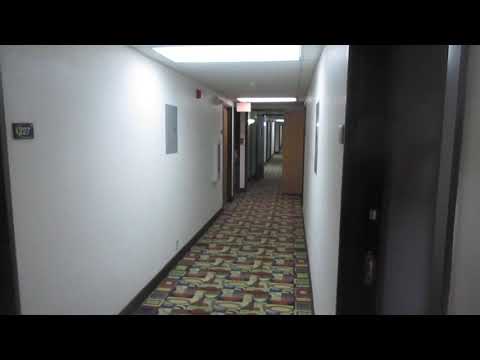 10.912: Super 8 in Lincoln, Nebraska.