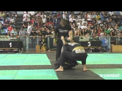 CAMPEONATO BRASILEIRO X-COMBAT - Anderson Carvalho x Erick Salazar  by X-COMBAT