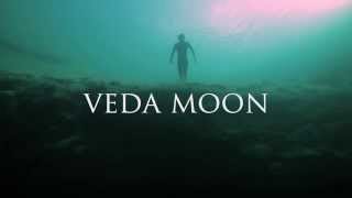 Veda Moon - Phantom Friend