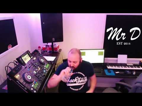 UK Garage Mix 2021 (Volume 14) https://www.dahubradio.co.uk