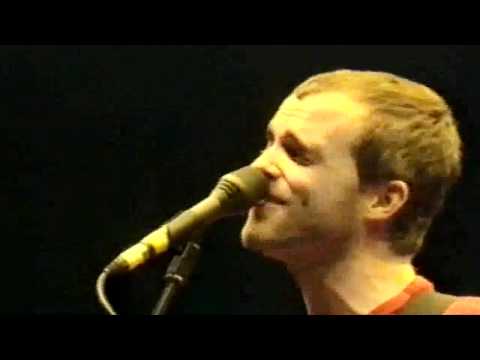 Travis - Good Feeling - Live at Glastonbury 2000