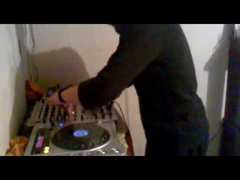 Dj Marcin Cestah - playing house music