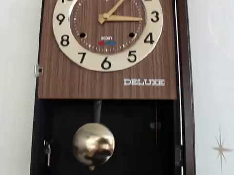 RHYTHM DELUXE Wall TOP Clock Mid Century 30 Day Chime Space Age Vintage Space Age