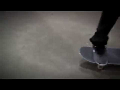 SLOWMO: Mike Mo Capaldi