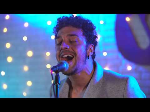 SHINOVA – En El Otro Extremo (Directo en Warner Music Café)