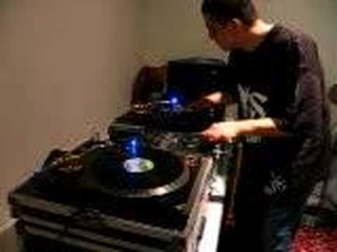 Dj Gengis Scratch session in Los Angeles