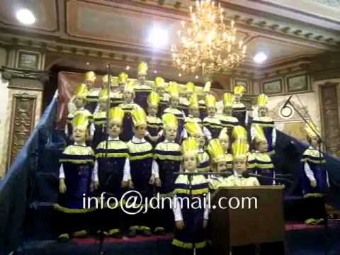 Chumash Seudah In Williamsburg Attended By Vienner Rebbe - Sivan 5771