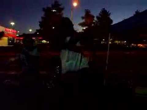 Samoan Actin a Fool Tryin To dance.....lol!