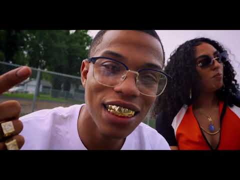 Darin Steele - Blue Handed Ft. MooseMan & California Jesus