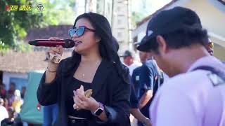 Download lagu Kangen setengah mati-dini kurnia one pro oslo jos mp3 Download lagu Kangen setengah mati-dini kurnia one pro oslo jos mp3