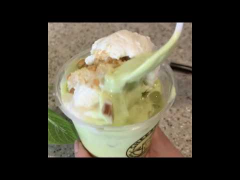 Kem Bo Da Lat - Avocado Coconut Ice Cream