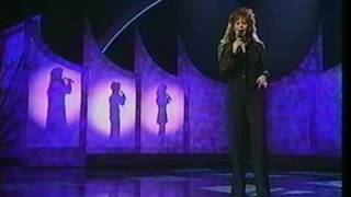 Reba , Linda Davis, Martina &amp; Trisha - On My Own (LIVE &#39;95)