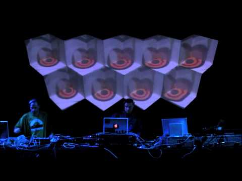 CADIK TRAVEL AGENCY LIVE FEAT MANGO & D STU / KIÉGŐ IZZÓK