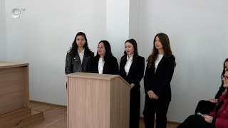 Деца от Кърджали дебатираха в Районния съд по темата за вредата от наркотиците