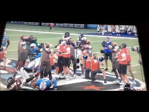 Madden 18 NOT Top 10 Plays of the Week Episode 17 - PAPARAZZI ON FIELD DURING THE PLAY!1!