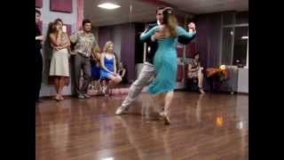 Sergey & Anna Sokhnenko, improvisation, Juan D'Arienzo - Amor y Celos (Instrumental).