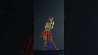 Taylor sent Travis a kiss..!!#shorts #erastour